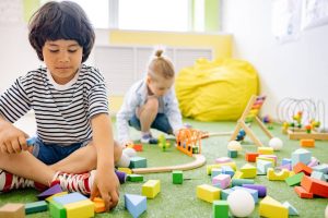 Jenis Permainan Pendidikan Anak-Anak Yang Sesuai Usia