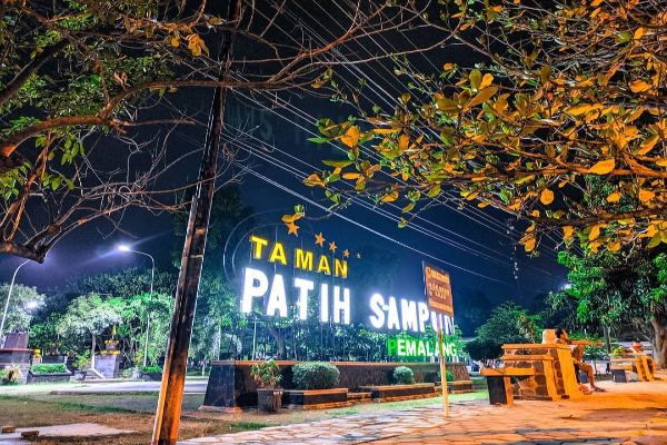 Tempat Wisata Malam Pemalang Yang Romantis